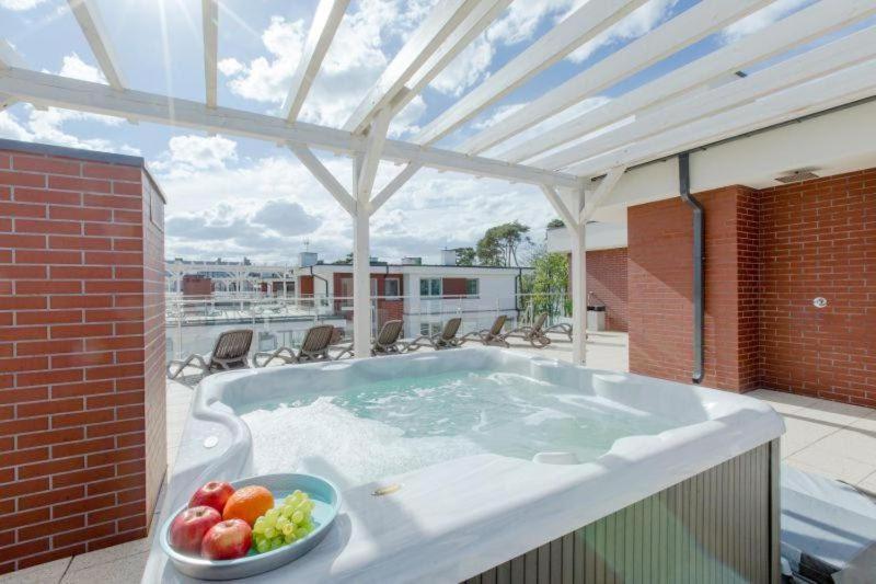 Apartament Faleza レバル エクステリア 写真