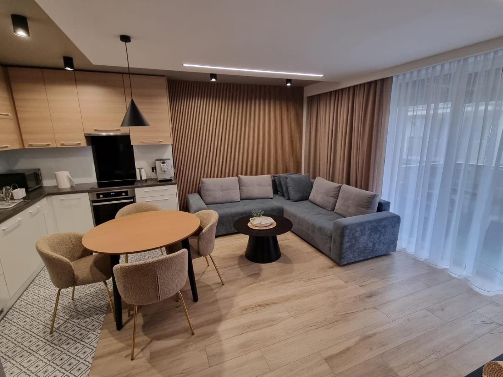 Apartament Faleza レバル エクステリア 写真